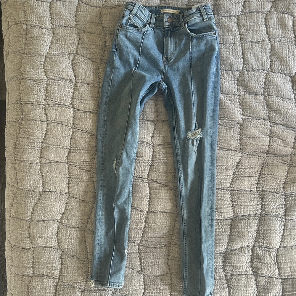 Levi 721 Distressed Women Jeans